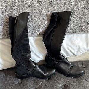 Black Leather riding boots for women with very skinny ankles and calfs ♥️